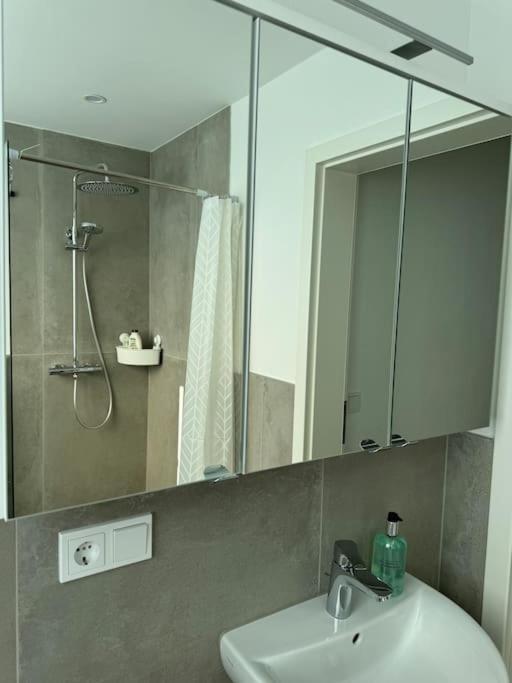 Quartier Ht13 Rheinblick Appartement Koblenz  Buitenkant foto